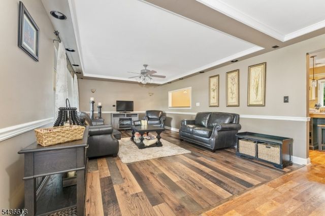 64 Dunedain St, Hillsborough Twp., NJ 08844