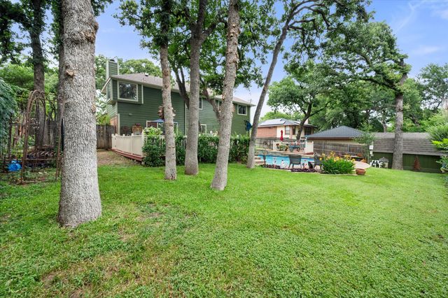 6616 Shorewood Drive, Arlington, TX 76016