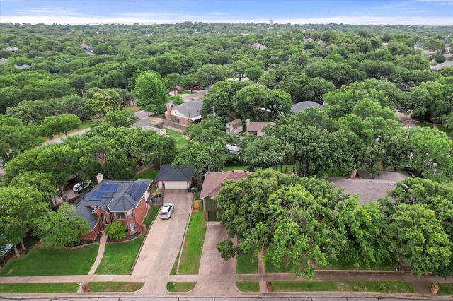 6616 Shorewood Drive, Arlington, TX 76016