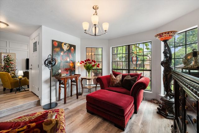 6616 Shorewood Drive, Arlington, TX 76016