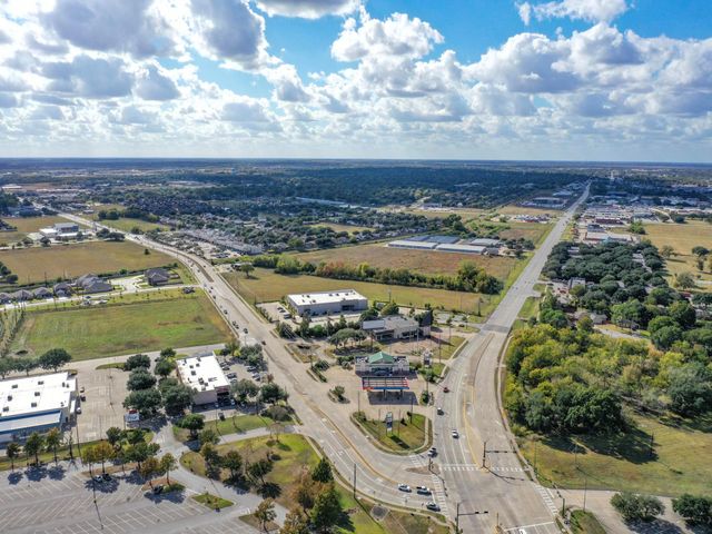 000 Fm 2218 Road, Richmond, TX 77469