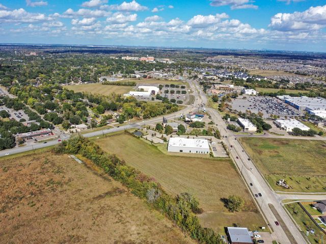 000 Fm 2218 Road, Richmond, TX 77469