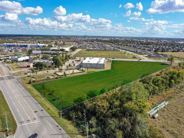 000 Fm 2218 Road, Richmond, TX 77469