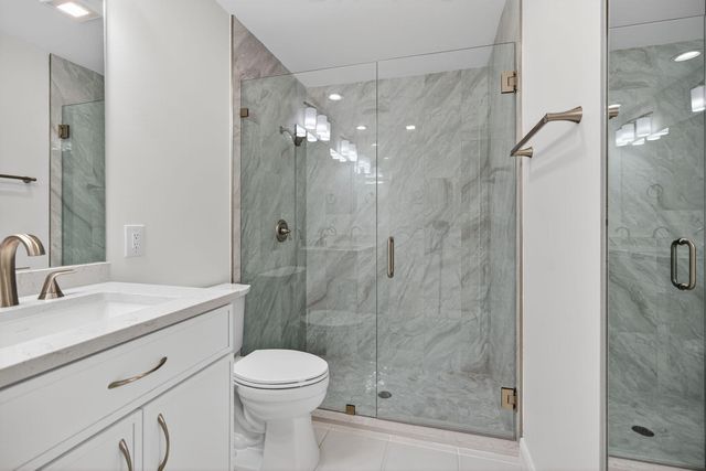 8281 SE Double Tree Drive, Hobe Sound, FL 33455