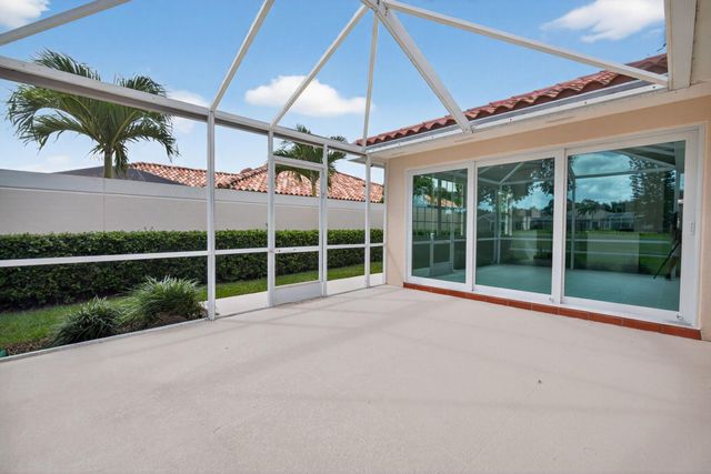 8281 SE Double Tree Drive, Hobe Sound, FL 33455