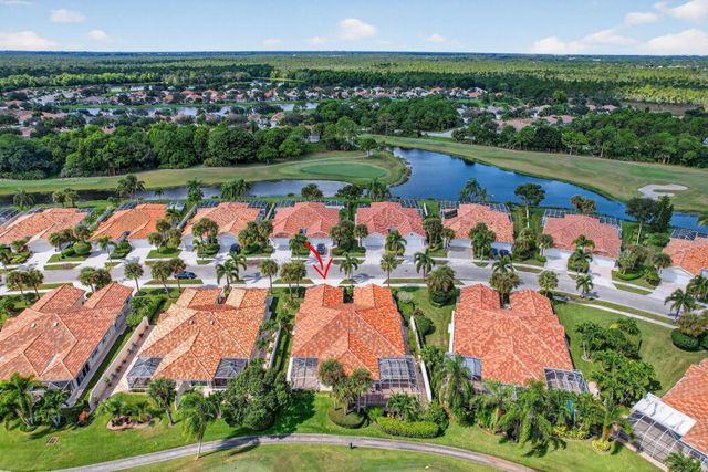 8281 SE Double Tree Drive, Hobe Sound, FL 33455