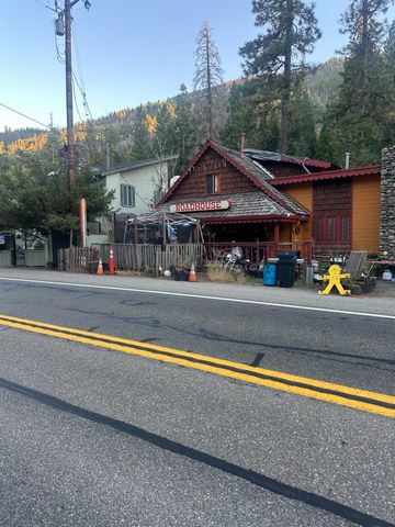 10946 Highway 50, Pollock Pines, CA 95726