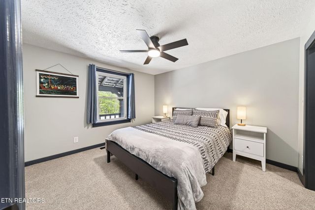 44 Triple R Lane, Crossville, TN 38571