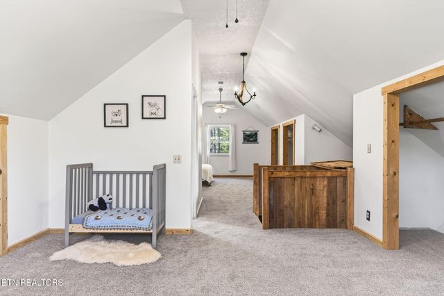 44 Triple R Lane, Crossville, TN 38571