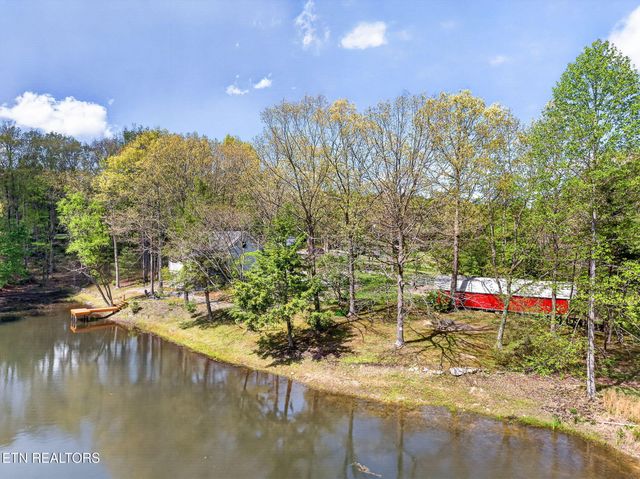 44 Triple R Lane, Crossville, TN 38571