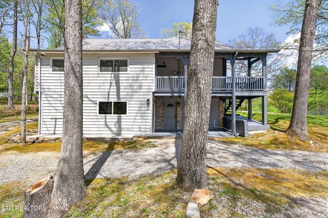 44 Triple R Lane, Crossville, TN 38571