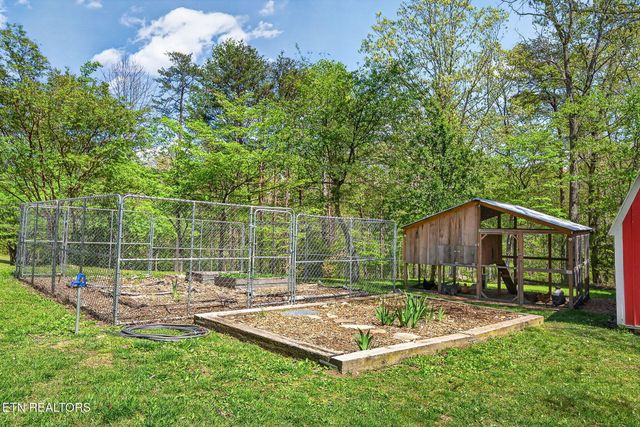 44 Triple R Lane, Crossville, TN 38571