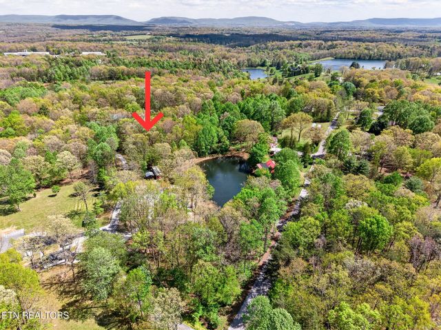 44 Triple R Lane, Crossville, TN 38571