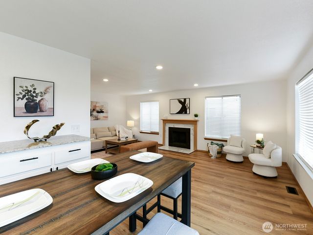 32516 20th Court SW, Federal Way, WA 98023