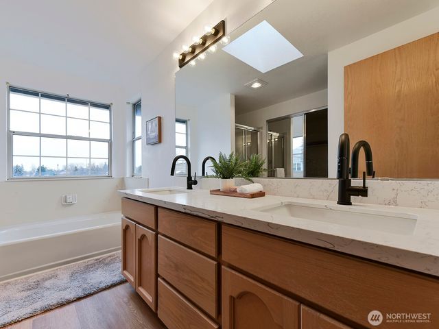 32516 20th Court SW, Federal Way, WA 98023