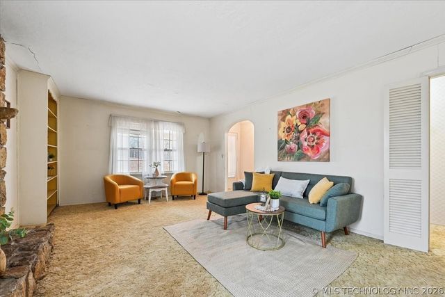 11900 S 18th Street, Jenks, OK 74037