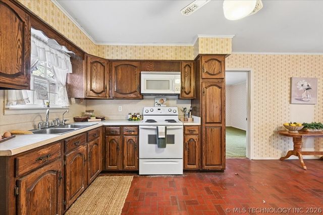 11900 S 18th Street, Jenks, OK 74037