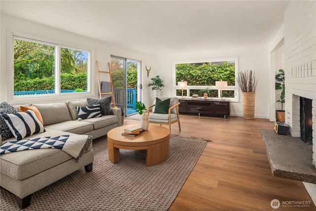 1511 S 250th, Des Moines, WA 98198