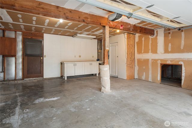 1511 S 250th, Des Moines, WA 98198