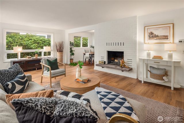 1511 S 250th, Des Moines, WA 98198