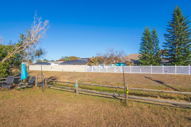 108 Tracy Drive, Sebastian, FL 32958