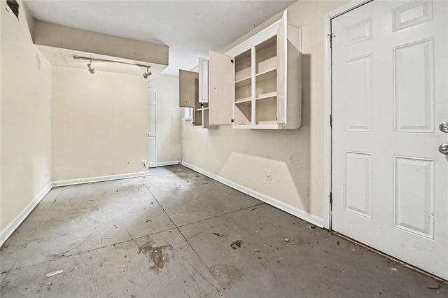 4961 Ridgeside Court, Acworth, GA 30102