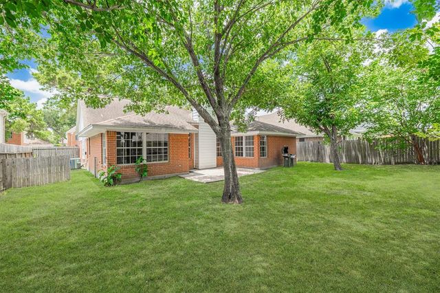 7314 Mountain Valley Drive, Houston, TX 77095