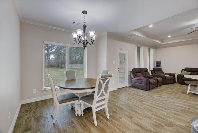 210 Road 662, Dayton, TX 77535