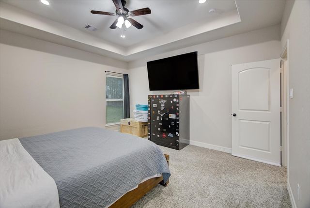 210 Road 662, Dayton, TX 77535