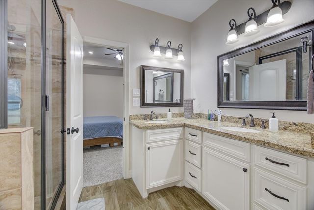 210 Road 662, Dayton, TX 77535