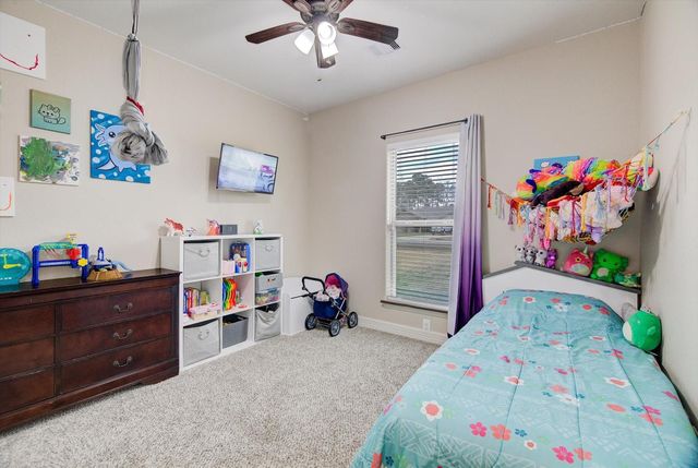 210 Road 662, Dayton, TX 77535