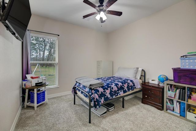 210 Road 662, Dayton, TX 77535