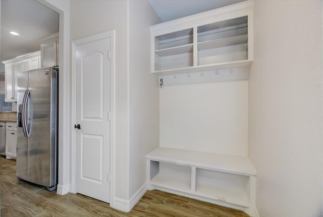 210 Road 662, Dayton, TX 77535