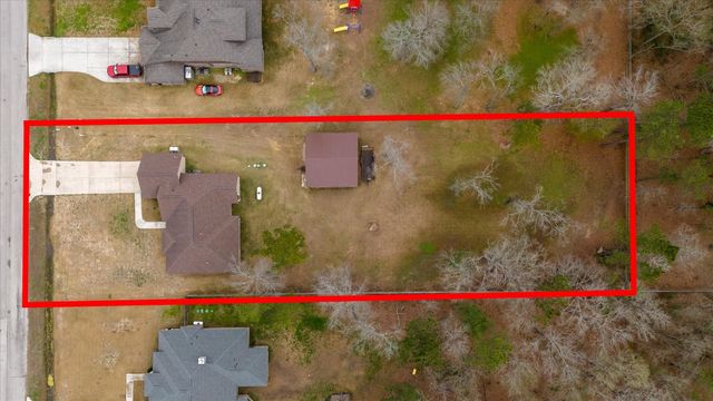 210 Road 662, Dayton, TX 77535