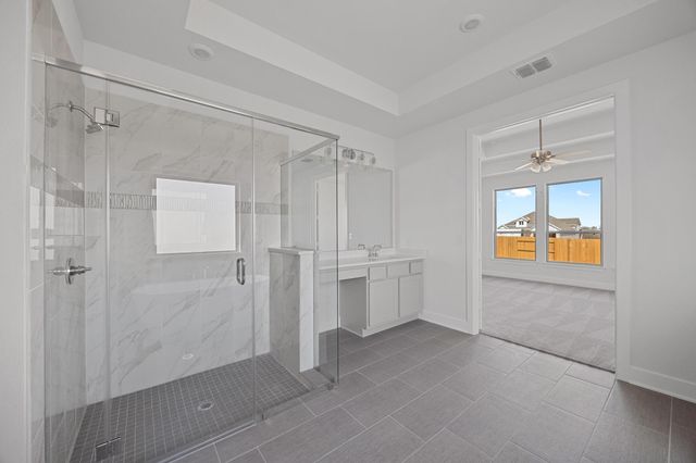 141 Cloverton CRES, Hutto, TX 78634