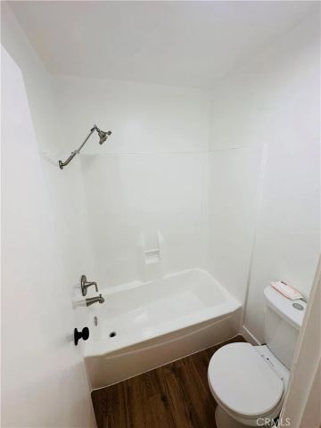 2815 S Fairview A, Santa Ana, CA 92704