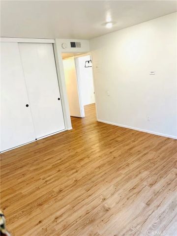 2815 S Fairview A, Santa Ana, CA 92704