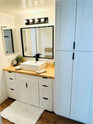 2815 S Fairview A, Santa Ana, CA 92704