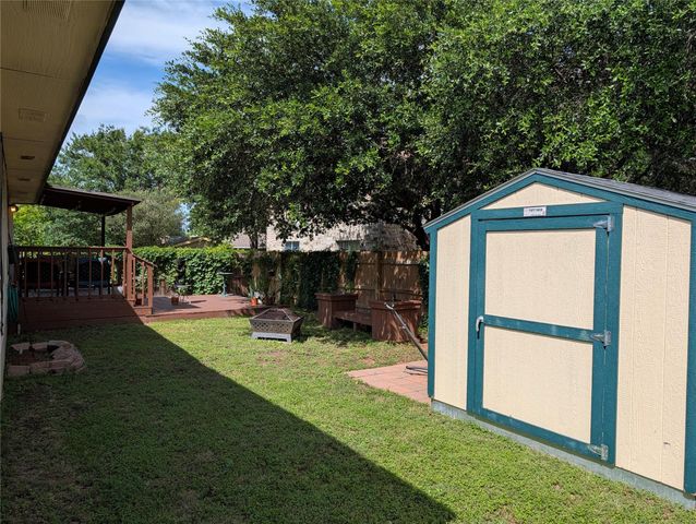 8007 Forbsdale DR W, Austin, TX 78747