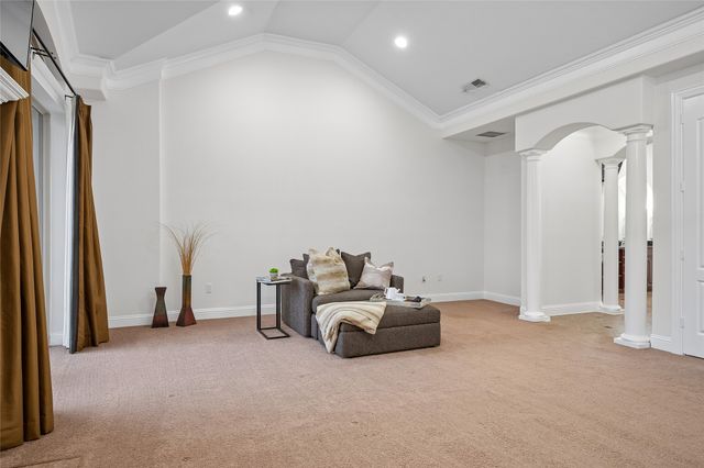 835 Rockingham Drive, Irving, TX 75063