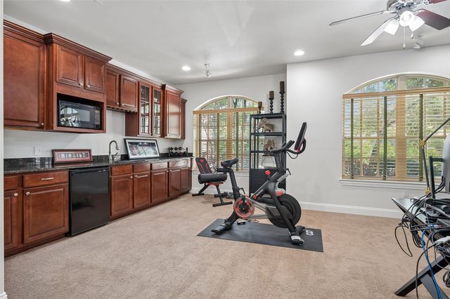 835 Rockingham Drive, Irving, TX 75063