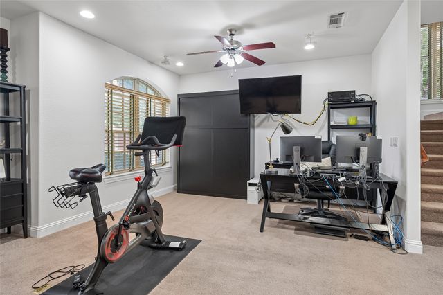 835 Rockingham Drive, Irving, TX 75063
