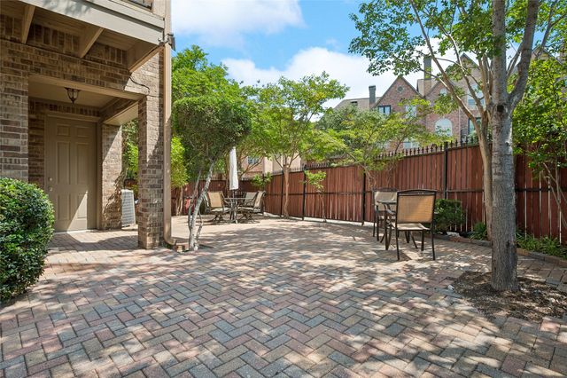 835 Rockingham Drive, Irving, TX 75063