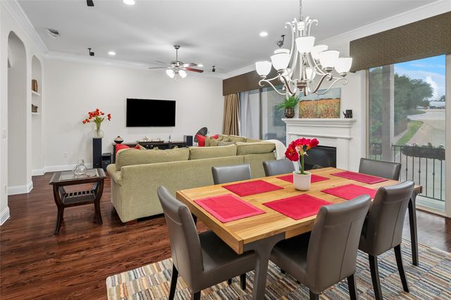 835 Rockingham Drive, Irving, TX 75063