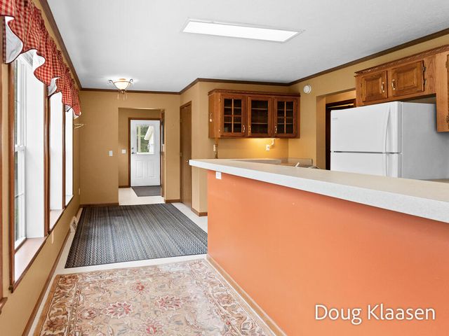 15707 New Holland Street, Holland, MI 49424