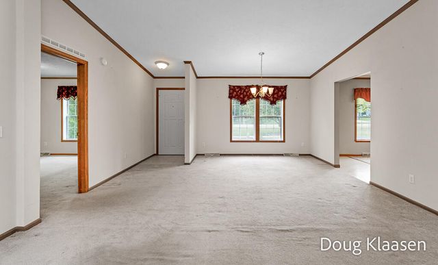 15707 New Holland Street, Holland, MI 49424