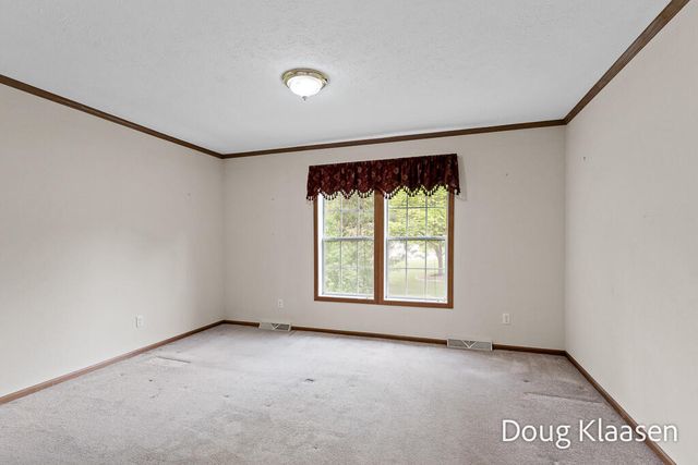 15707 New Holland Street, Holland, MI 49424