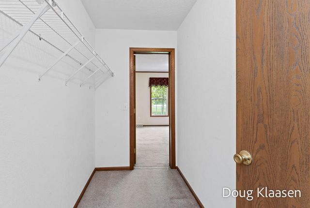 15707 New Holland Street, Holland, MI 49424