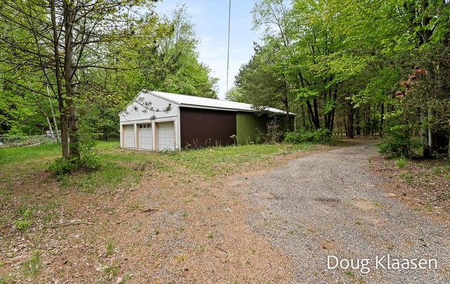 15707 New Holland Street, Holland, MI 49424