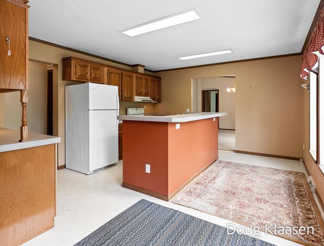 15707 New Holland Street, Holland, MI 49424